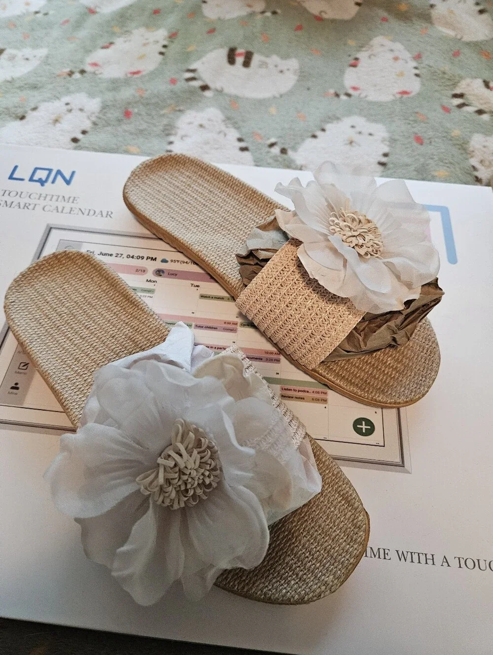 BRAND NEW ** Beige Floral Slide Sandals with White Flower Accent